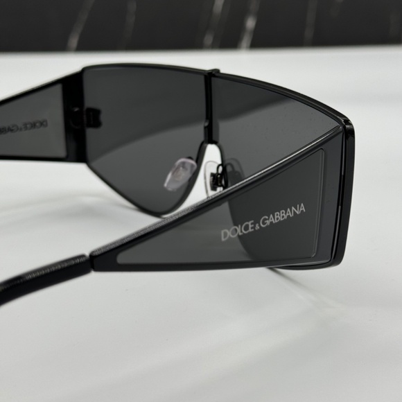 NEW DG2305 01/87 DOLCE&GABBANA BLACK OVERSIZED UNISEX SUNGLASSES - Picture 7 of 10